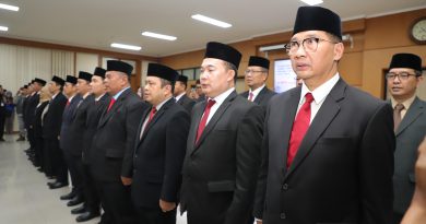 Wali Kota Cimahi Lantik Pejabat Eselon II Hasil Uji Kompetensi 2025