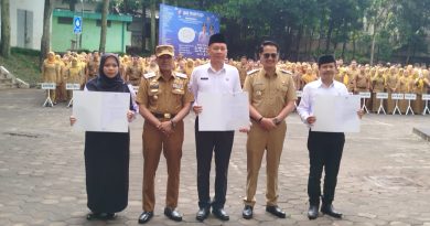 Walikota Cimahi Serahkan SK (P3K) Pada Kegiatan Apel