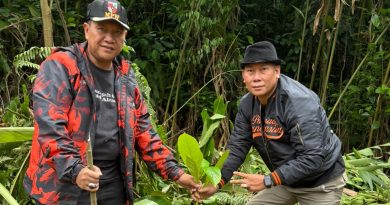 Majelis Pimpinan Cabang Pemuda Pancasila Kabupaten Bandung, turut serta ngamumule leweung di Puncak Kaki Gunung Ciremai.