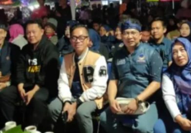 Wayang Golek NasDem Cimahi-Jabar Jadi Hiburan Rakyat, 1.300 Warga Padati Lapangan Poral