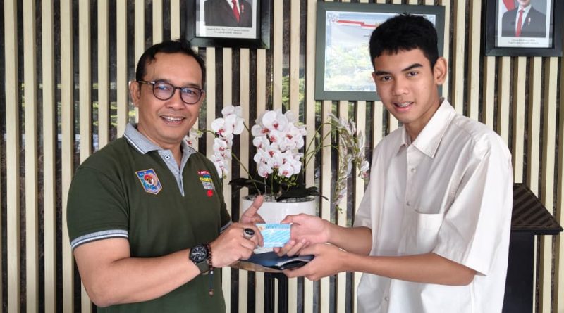 Komitmen Layani Warga, Disdukcapil Cimahi Tetap Operasional di Hari Libur Nasional
