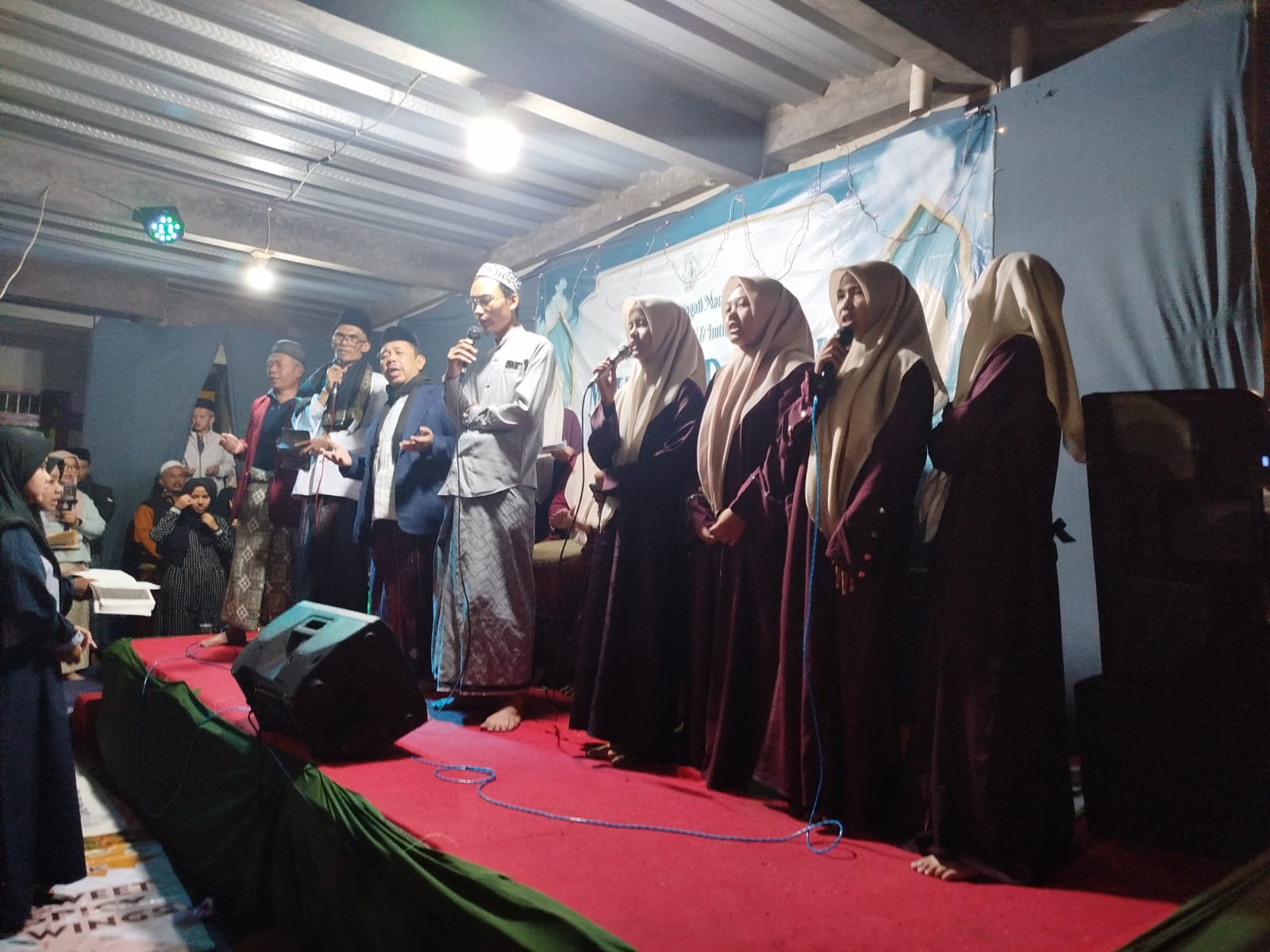 Majelis Ta’lim Al-Barokah Peringati Maulid Nabi, Hadirkan Da’i dan Duet Da’iyah
